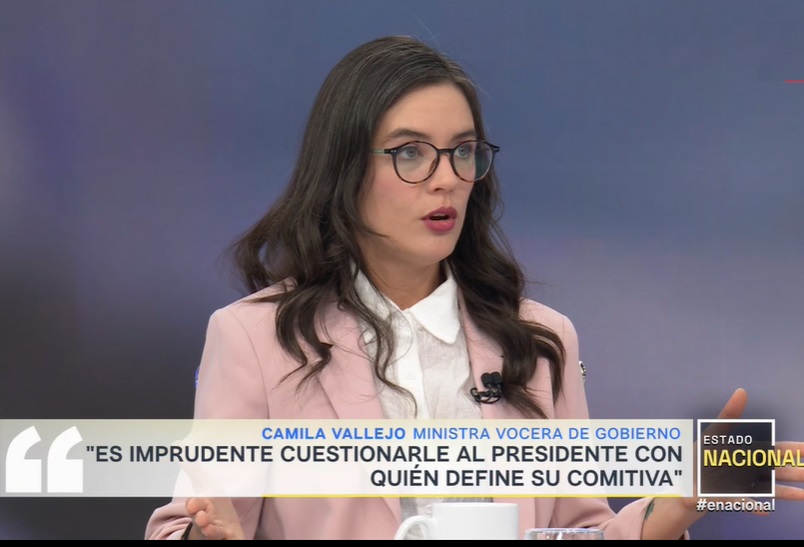 El_Ciudadano's tweet photo. Camila Vallejo por críticas de viaje oficial a China: “El Presidente Boric no está invitando a sus hermanos a hacer negocios a China”

https://t.co/Pv54Ntppto