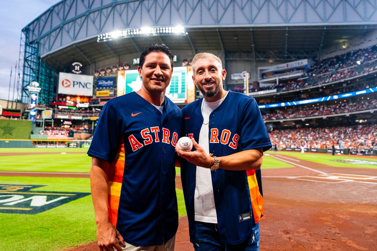 astros's tweet photo. Houston Dynamo legends 🤘 https://t.co/Qp1lE8RTXr