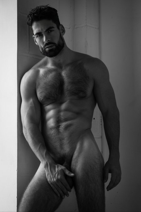 Hello❤️ https://t.co/SaVi5rUW7s