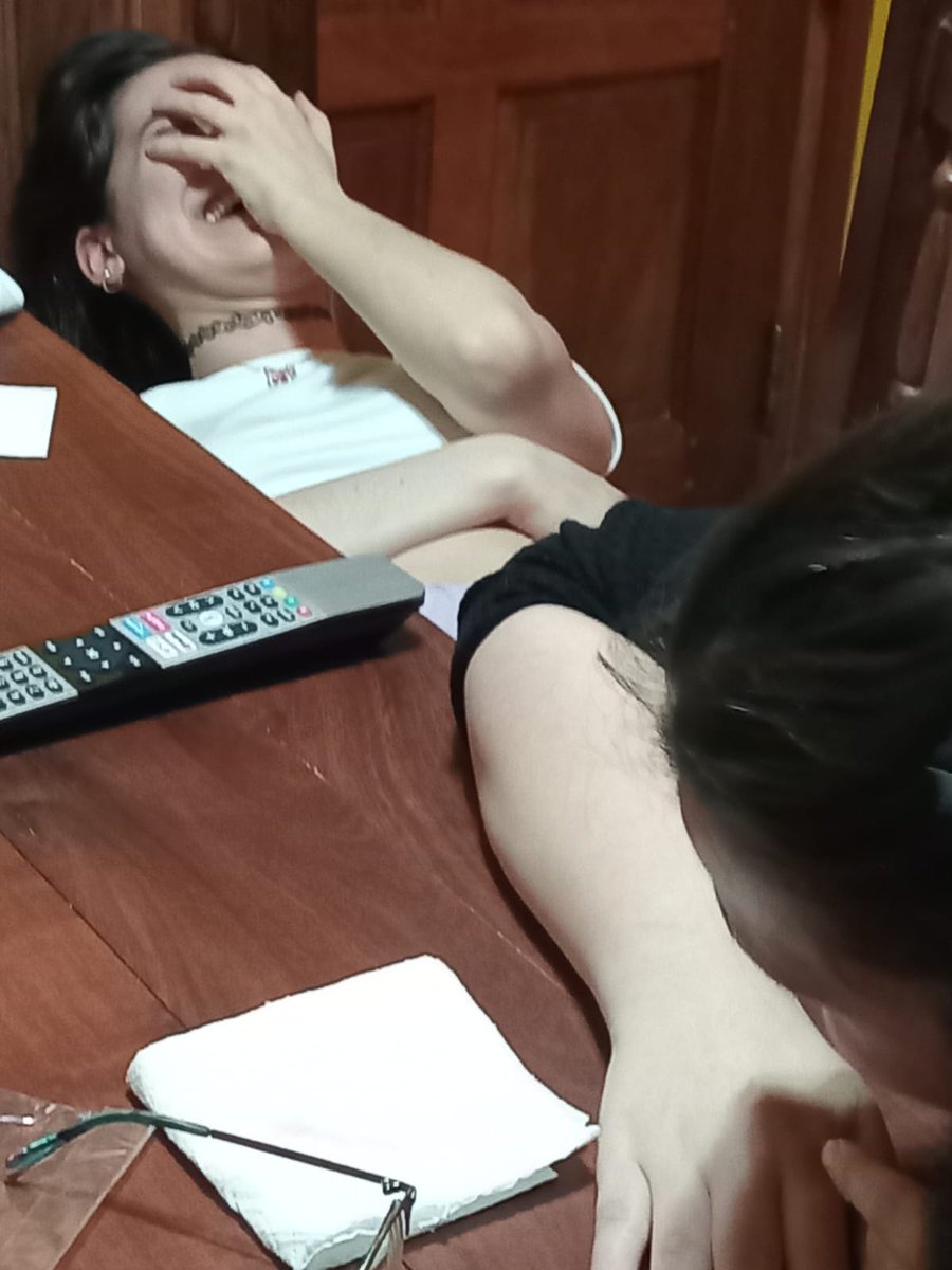 ValenFD2's tweet photo. @pamemiiorgullo @WorldPameFd Esta es la mejor JAJAJAJAJAJAJAJA https://t.co/VLEppemDAy