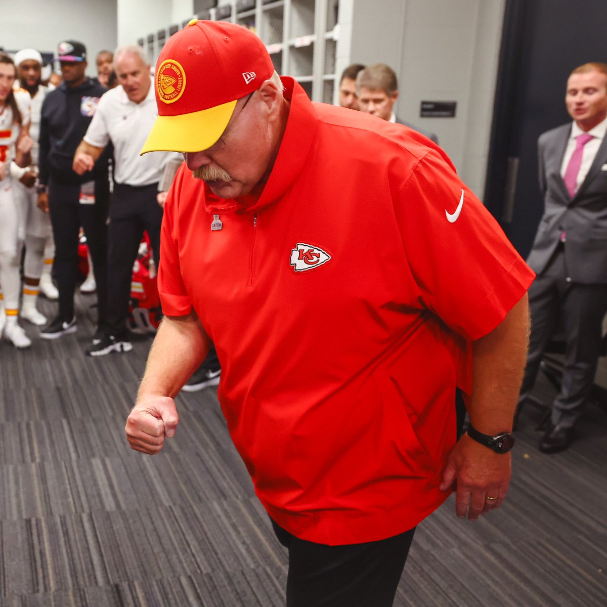 Chiefs's tweet image. We can hear these photos...