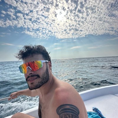 twoderek's tweet photo. #NuovaFotoProfilo https://t.co/4ZdBqMSnPD
