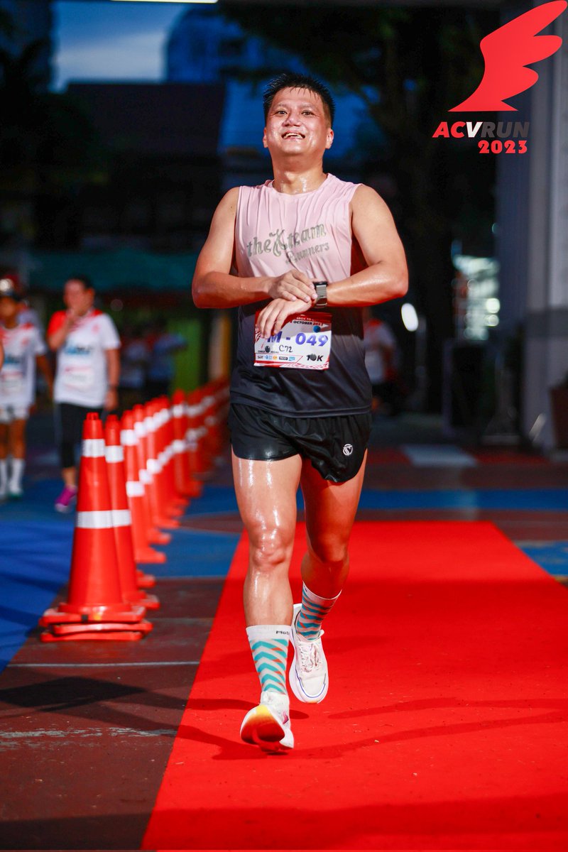 NinjaTooK's tweet photo. ACVRUN 2023: Back to Our Youth 🔴⚪️
Result 🔺️ Finish Line ⏱️ วินาทีฟินิช
Watch time : 00:59:06 hrs. (ref. Garmin Fenix 6X) 

#ACVRUN2023
#ACVRUN
#backtoouryouth 

#theXteam 
#theXteamRunners 
#theXteamAndFriends
#minimarathon
#run
#running
#runner
#tookkyrun https://t.co/allYmbpBuf