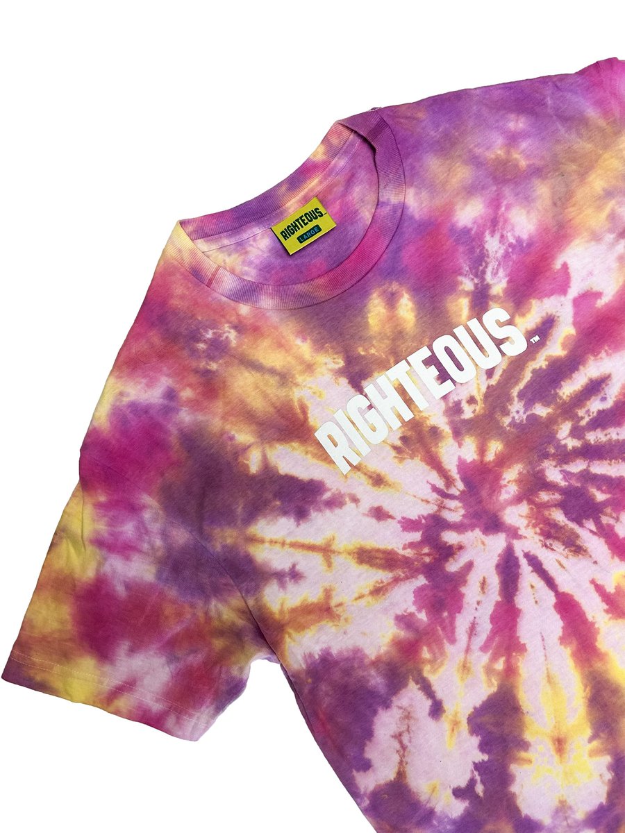righteousmarcel's tweet photo. Seriously might be the best run of tie dye shirts I’ve made so far https://t.co/if6LhNFef7