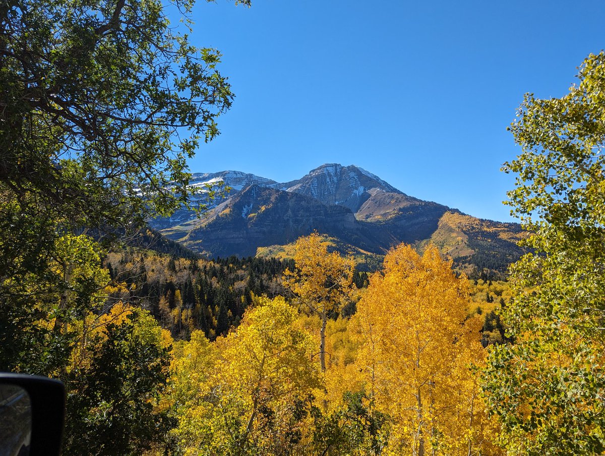 deannakepka's tweet image. BeaUTAHful ❤️🍂🍁🌄. #AlpineLoop