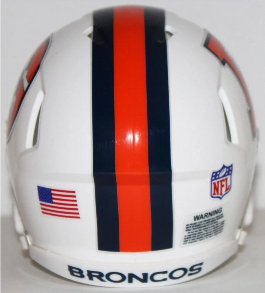 The <a href="/Broncos/">Denver Broncos</a> finally unveiled their "Snowcapped" alternate helmet! Get your mini version needed to complete your collection, secure that autograph, or the finishing touch for your man cave!!
tidewatercollectibles.com/shop/ols/produ…