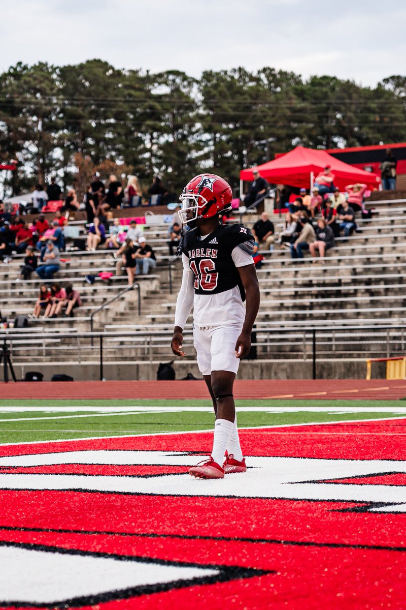 Venturious Holcomb (@ven3fye) on Twitter photo Had an amazing game Friday night against hephzibah HighSchool <a href="/RecruitGeorgia/">Recruit Georgia</a> <a href="/TerrenceIsaac1/">Coach Isaac SR.</a> <a href="/CoachButchJones/">Butch Jones</a> <a href="/One11Recruiting/">One11 Recruiting</a> <a href="/ExpoRecruits/">Expo Recruits</a> <a href="/CoachGusMalzahn/">Coach Gus Malzahn</a> <a href="/GSAthletics_FB/">Georgia Southern Football</a> <a href="/ClemsonFB/">Clemson Football</a> Had an amazing game Friday night against hephzibah HighSchool <a href="/RecruitGeorgia/">Recruit Georgia</a> <a href="/TerrenceIsaac1/">Coach Isaac SR.</a> <a href="/CoachButchJones/">Butch Jones</a> <a href="/One11Recruiting/">One11 Recruiting</a> <a href="/ExpoRecruits/">Expo Recruits</a> <a href="/CoachGusMalzahn/">Coach Gus Malzahn</a> <a href="/GSAthletics_FB/">Georgia Southern Football</a> <a href="/ClemsonFB/">Clemson Football</a>