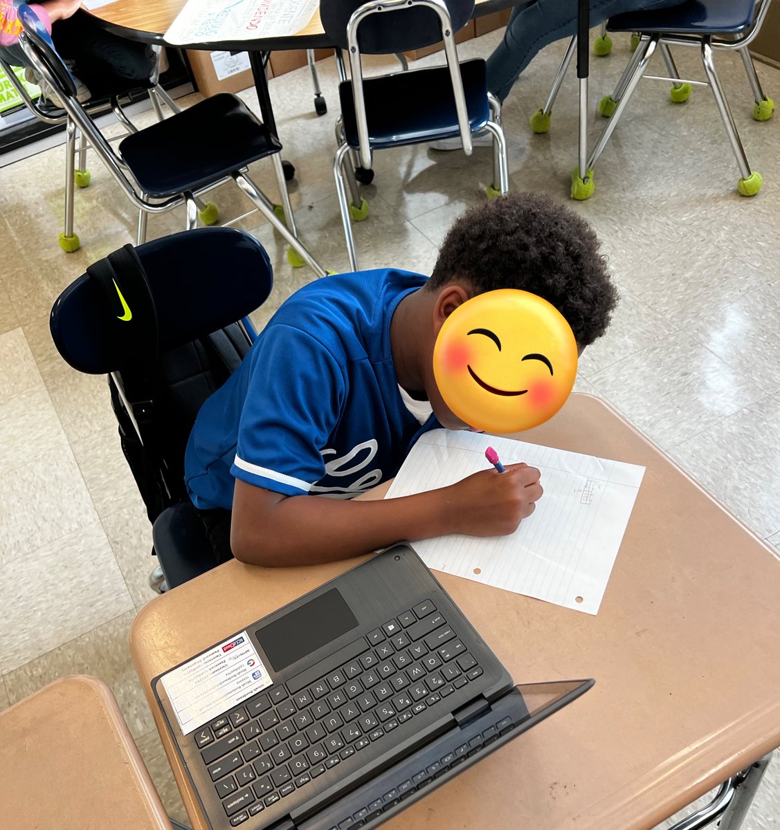 Tatiana39871052's tweet photo. Tell me about 𝗽𝗿𝗼𝗱𝘂𝗰𝘁𝗶𝘃𝗲 𝘀𝘁𝗿𝘂𝗴𝗴𝗹𝗲... So proud of my 5th grade 𝕞𝕒𝕥𝕙𝕖𝕞𝕒𝕥𝕚𝕔𝕚𝕒𝕟𝕤!💪🏽🤓😅@GreatMindsEd @zearned @ParticipateLrng #unitingourworld https://t.co/hQb9tzCWdx