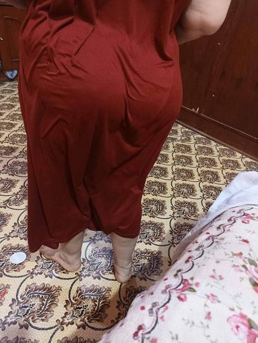 sqr1223's tweet photo. ابي اللي للحين بدويه واهلها عايشين بقريه وتلبس قميص وتكرف ببيت اهلها مكانهاًّ البيت والمطبخ وحرمه ضعيفه عارفه ذا مكانها وتزوجهاًّ وصير زوجها المتسلط وهي مرتي المطيعه اكرفها ليل ونهار وكل شوي ازغبها للخصوه وهي منطمه تحتي رجالهاُّ وفارض هيبتي وشخصيتي خاص #مَعصيتي_رحتيّ #ديوت_بدويً https://t.co/C2qzCLxjzD