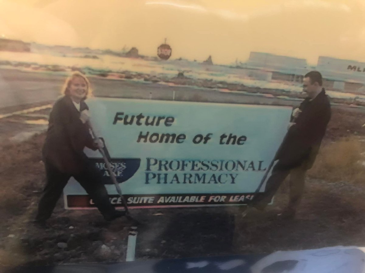 25 years ago we decided there was a better way to practice pharmacy. Our goal still is to educate and empower patients to make their own healthcare decisions. 
#lovemyjob #NeverRetire #TeamNeedham #MosesLakeProfessionalPharmacy #MLRX #businessowner #smallblusinessowner