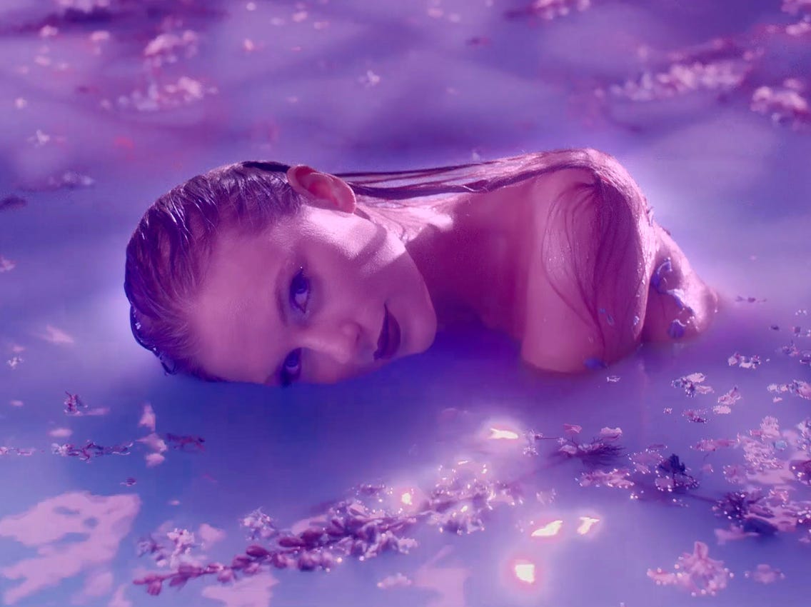 chartdata_secta's tweet photo. "Nebulosa" de Lily Kim (@LilyMrsKim) obtiene 15 espectadores durante su estreno en YouTube. https://t.co/7MJvoraAaD