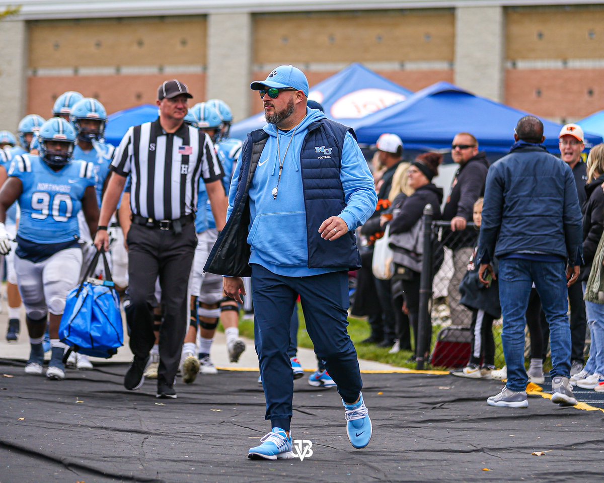 Northwoodfball's tweet photo. Game Flics 📸

#LetItRip | #RollTimbys🐺 https://t.co/FrP9kjH6iU
