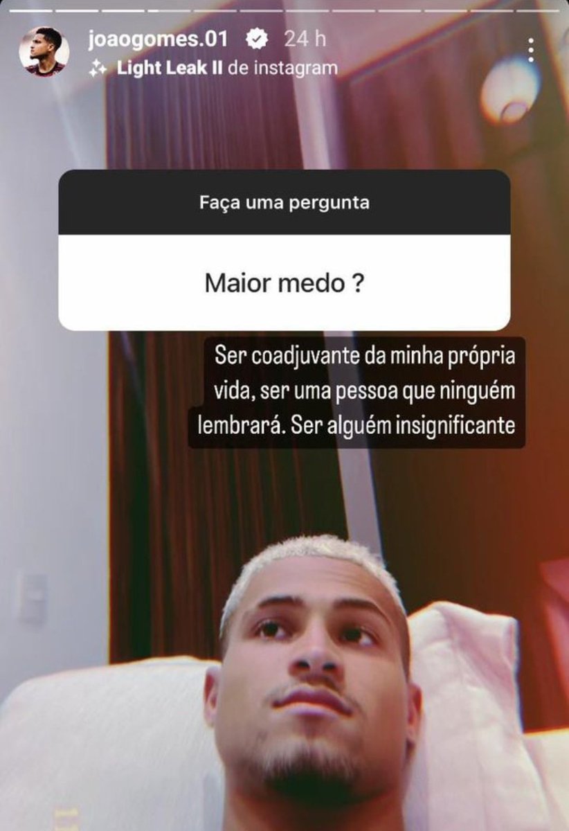 Domingo a noite