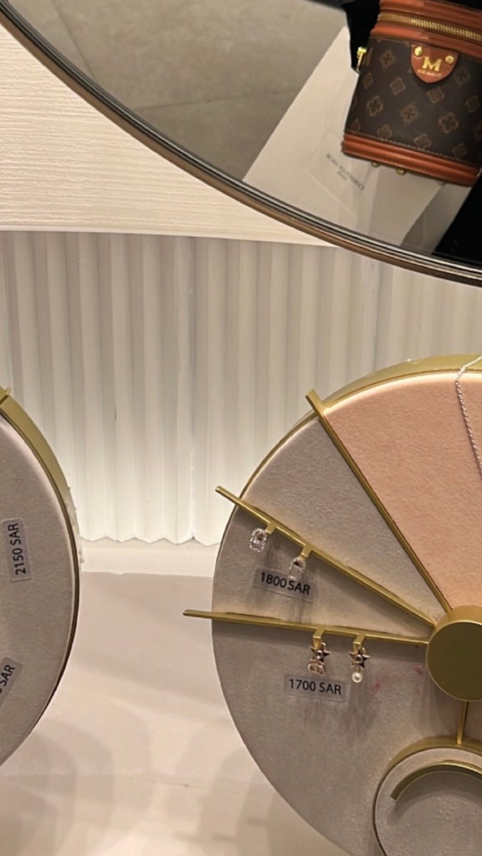 نــــوف 🐆 tweet media