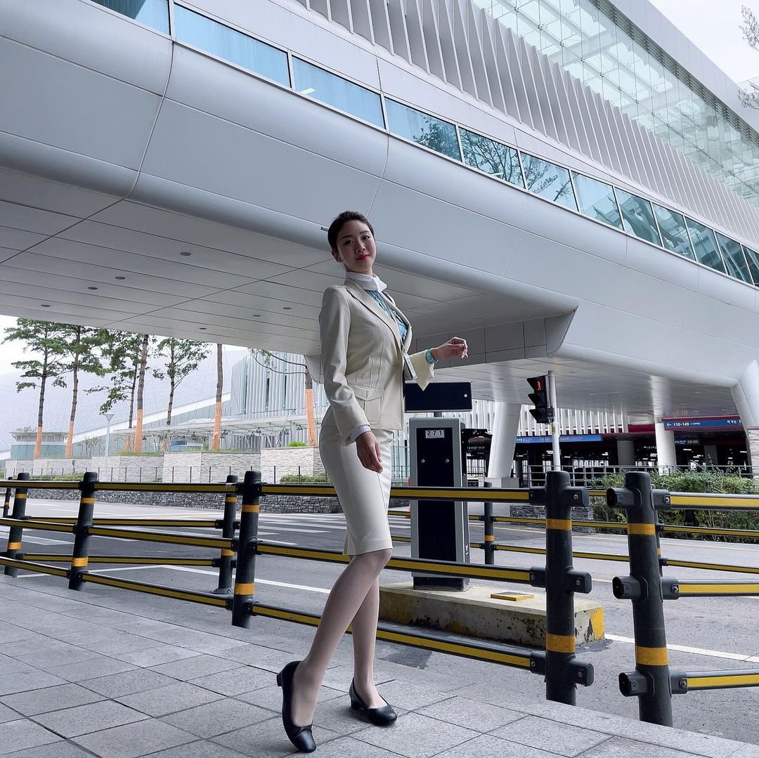 🌻 Just a girl with a heart full of dreams.