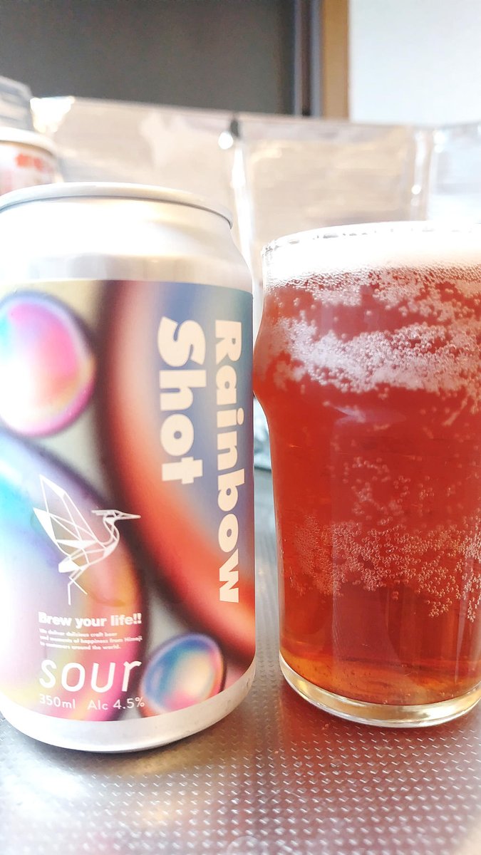 neribito's tweet photo. 連休中日の #晩酌 。 #EgretBrewery さんの #RainbowShot を開缶。berry系の #fruitsale もsour仕上げだと香味をスッキリ楽しめます。きゅうりは中之条で調達した「 #入山きゅうり 」。加賀太ほどではありませんが、一回り太い品種。もずく酢と和えて。 #家飲み #クラフトビール #craftbeer https://t.co/rbwuKBRt0a