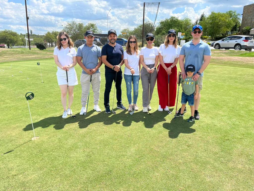 canchammty's tweet photo. El pasado 30 de septiembre se llevó a cabo con gran éxito la segunda edición de nuestro Torneo de Golf CanCham Monterrey 🇨🇦 🏌️⛳ https://t.co/Jdgi7f5Ljq