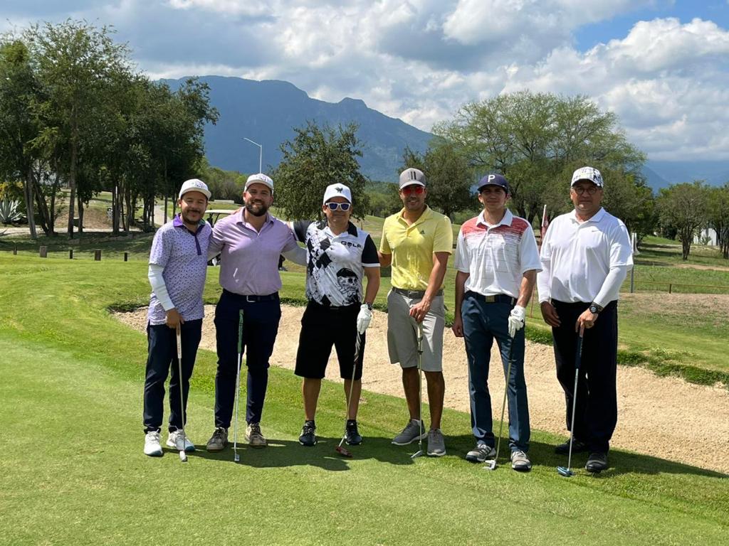 canchammty's tweet photo. El pasado 30 de septiembre se llevó a cabo con gran éxito la segunda edición de nuestro Torneo de Golf CanCham Monterrey 🇨🇦 🏌️⛳ https://t.co/Jdgi7f5Ljq