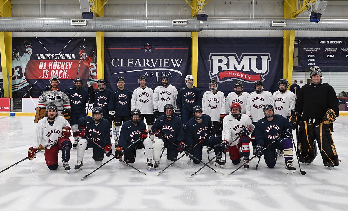 ColonialHF's tweet photo. To the alums of @RMUMHockey and @RMUWHockey - thank you for coming back home to celebrate the return of your teams! It was great getting the RMU Hockey Family back together! Looking forward to many more alumni celebrations for years to come! 
📸@JustinBerlPhoto https://t.co/C9pA1MgCRJ