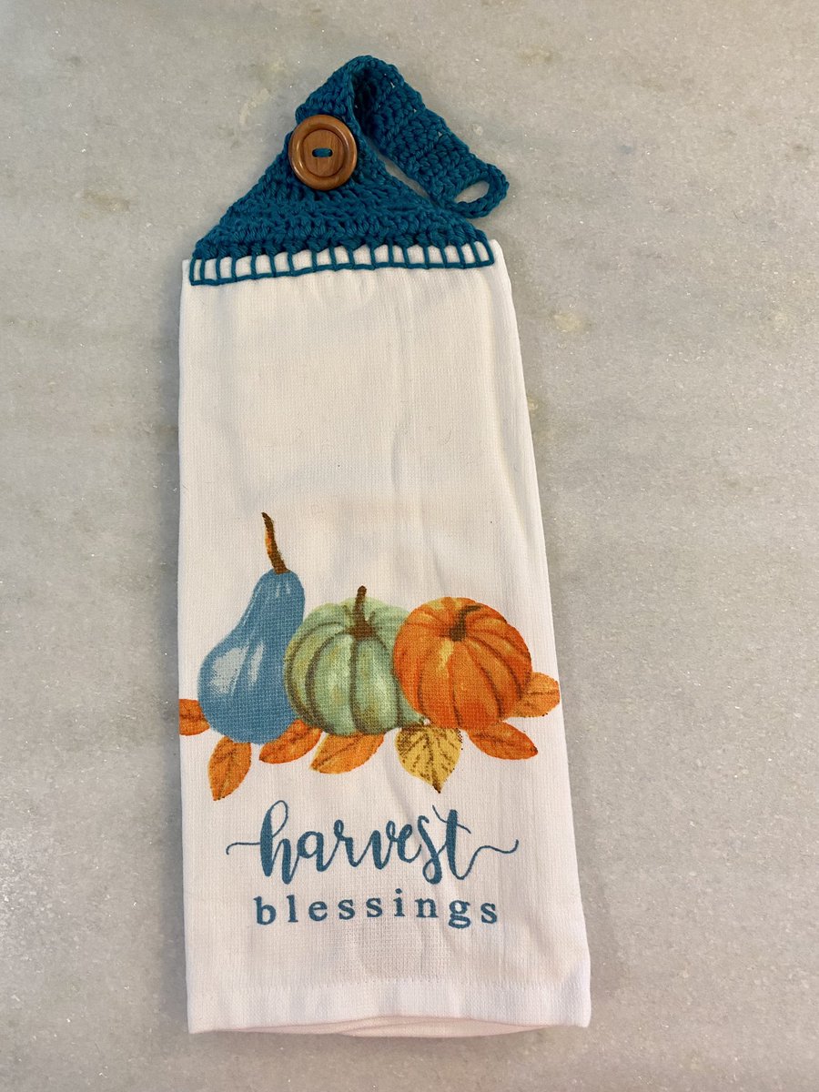RCrocheting's tweet photo. Save your spoons for something better! These towels won’t be pulled in the floor by pets or little hands and are harder to steal for gross clean-up projects.
 https://t.co/ozUHUBox6f
#fall #autumnismyfavorite #kitchendecor #teal #petmom https://t.co/AGCGKl2VD9