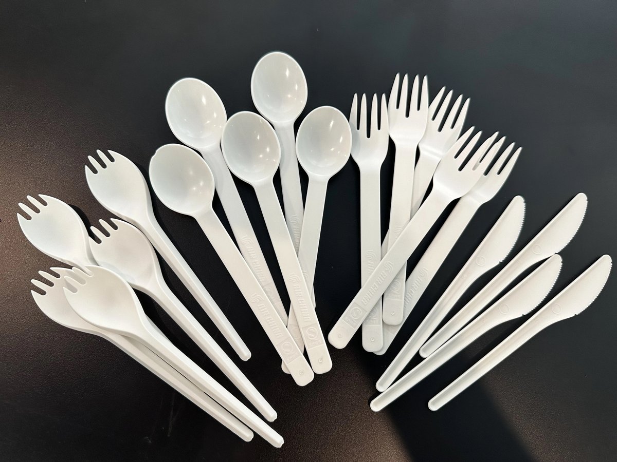 Shaohui_Perla's tweet image. Specialized in biodegradable cutlery - knives, forks and spoons.
Heat Deflection Temperature: 90℃
Suitable for hot food, microwave safe.
#CompostableSolutions #PBAT #compostablePlastic #BiodegradableMaterials #Disposabletableware #biodegradableplastic #PBS