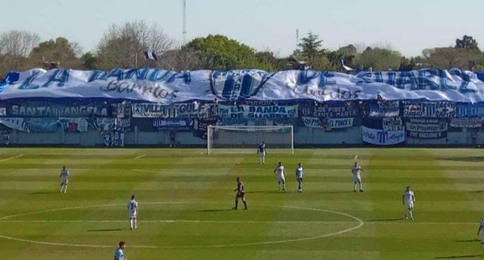 #PrimeraNacional #ZonaB #Fecha33

#TristánSuárez 2
#BrownA 0

⚽ 8' Brian Miranda (TS), 78' Gonzalo Bergessio -p- (TS)

📌Próxima fecha
#Estudiantes 🆚 #TristánSuárez 
#BrownA 🆚 #Atlanta

📷 <a href="/LaBandaDSuarez/">AHI VIENE LA BANDA...🇫🇮</a>