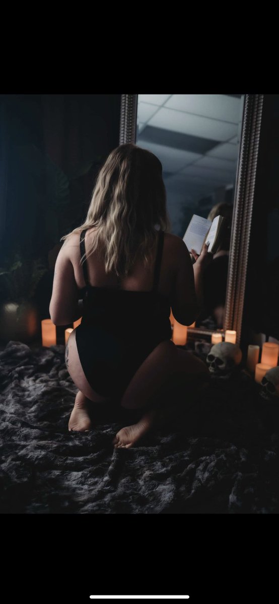 Boobiesdoobiez's tweet photo. Spooky Season ๐๐ป๐ชโค๏ธ
#boobies #OF #OnlyFans #spooky #toez #toes #feet #sexy #mommy #daddy #followme https://t.co/2OfVa3ubnw