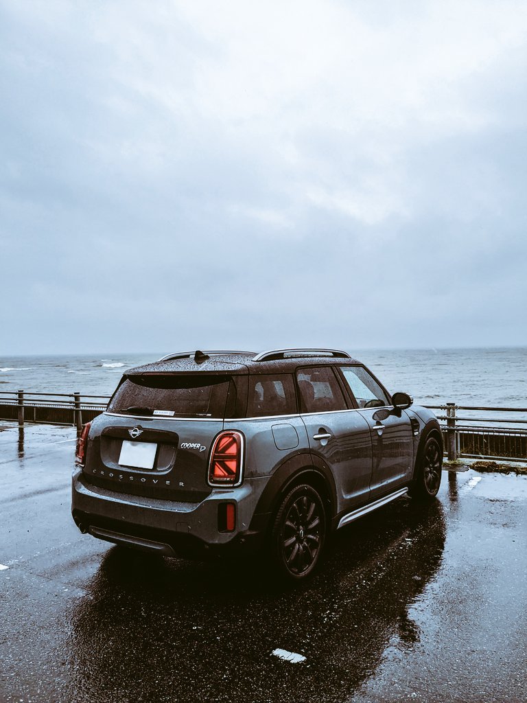 kito401's tweet image. ひと仕事のあとはおにぎりを買って浜の宮ロードパークへ。しかし、あいにくの雨

#MINI #CROSSOVER #COOPERD #F60⁡
#miniのある風景  #やまがた屋  #浜の宮ロードパーク  #茨城県日立市