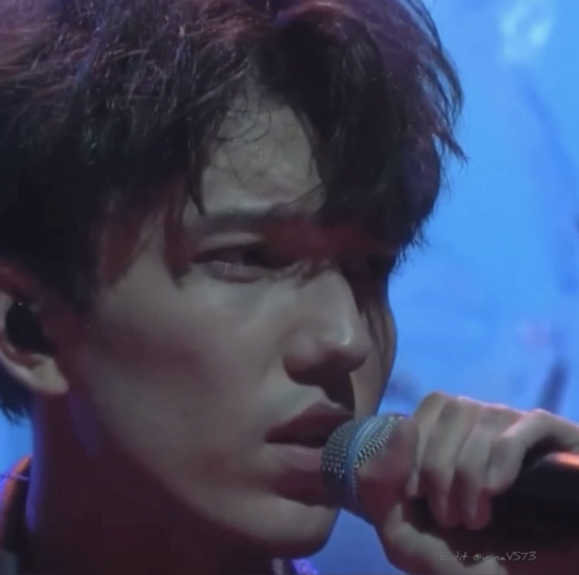 IrinaIris73's tweet photo. @Elenwvw @dimash_official Cómo hiciste que mis sentimientos fueran los eternos sentimientos de tu Corazón? 💞
VOICE OF KAZAKHSTAN 
#Jazz 
#Dudarai 
#DudaraiByDimash 
#DimashQudaibergen https://t.co/Alxs43rIOY