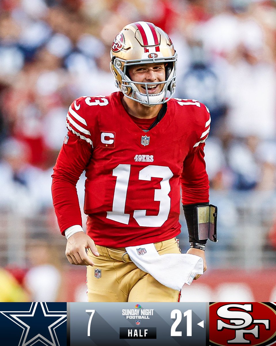 HALFTIME: The <a href="/49ers/">San Francisco 49ers</a> hold a two-touchdown lead. #DALvsSF