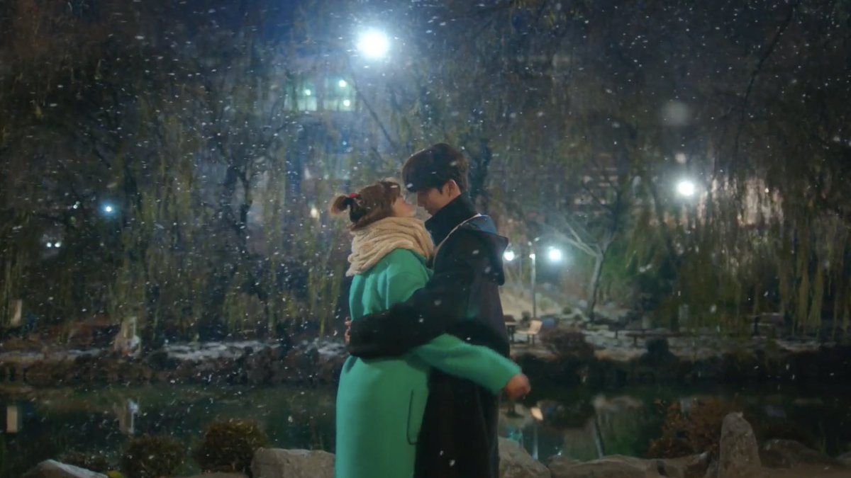 cleyeol61's tweet photo. My comfort kdrama. π₯Ί #WeightliftingFairyKimBokJoo #WFKBJ https://t.co/ERx8N5069K