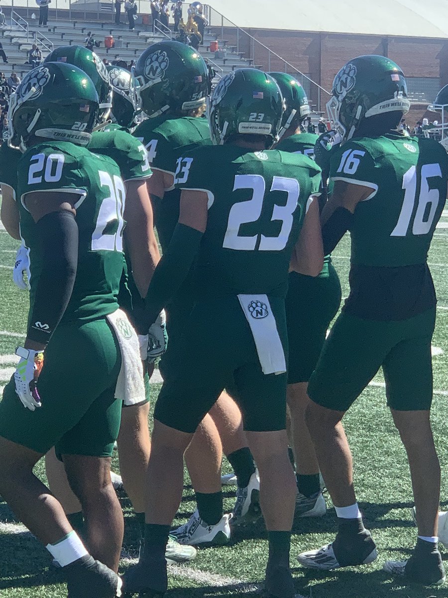 Had a great time in Maryville this weekend catching up with some former players. Always great to see @rhettjordon <a href="/StuhrEthan/">Ethan Stuhr</a> <a href="/Gabe_Melton/">Gabe Melton</a> Football is Family!