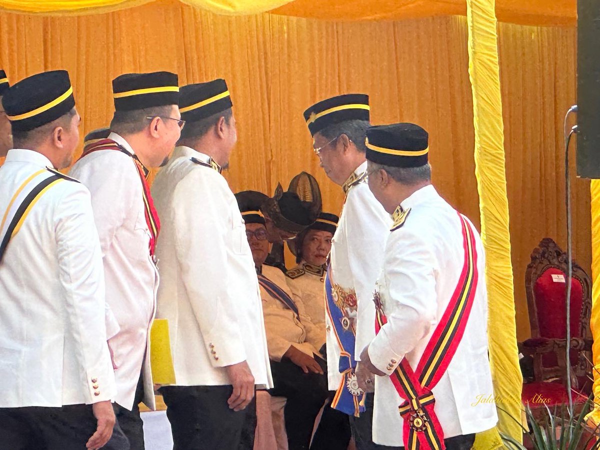 jalaluddinalias's tweet photo. Istiadat Pembukaan Persidangan Kedua Penggal Pertama Dewan Undangan Negeri Ke-XV, Negeri Sembilan Darul Khusus pada hari ini 9 Oktober 2023 di Dewan Undangan Negeri, Seremban.
#KitaGerakBersama #DUNPertang #JulangPertangHinggaGemilang https://t.co/WdXEYLErNG