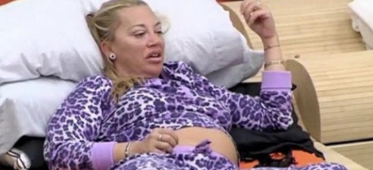 Nsdimeetu's tweet image. Alguien le dice a quien le lleva la cuenta de Pilar Llori, que hay miles de Pilares en el mundo y que nadie ha escrito 16 mil tweet hacia ella ? 🤡 #GHVIP8O #GHVIP9O