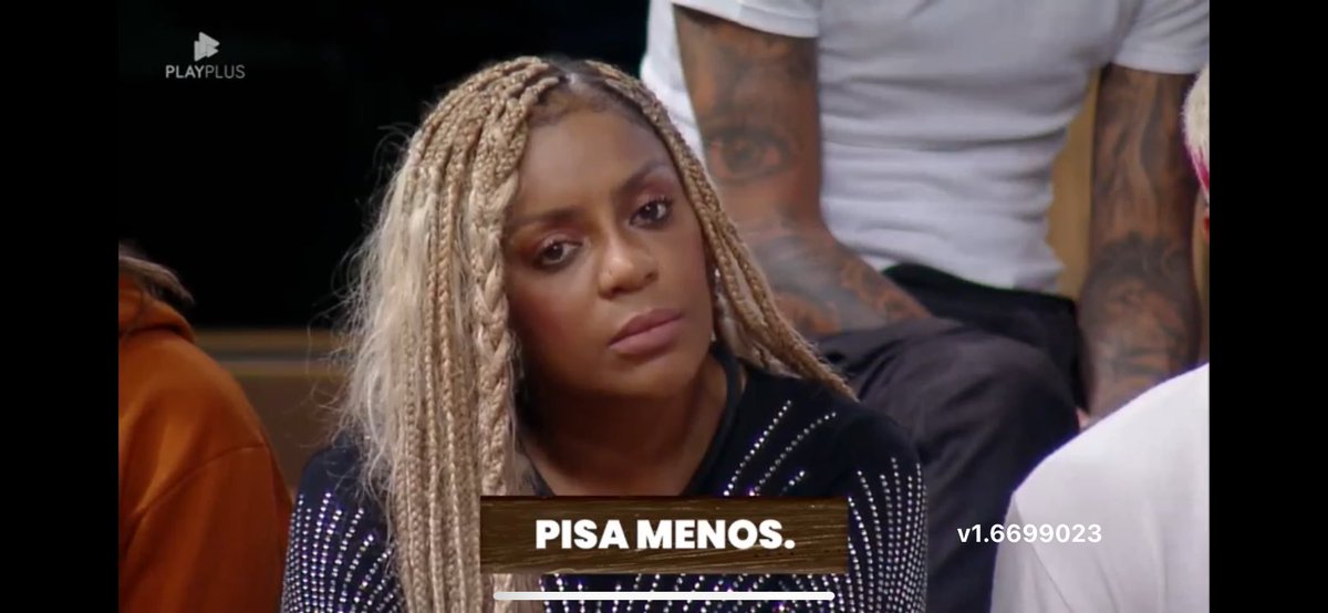 cairojardim's tweet photo. “Sua retratação foi para o público lá fora. Não acredito que alguém mude sua essência de um dia pro outro” #AFazenda https://t.co/P91tJ9Bmjl