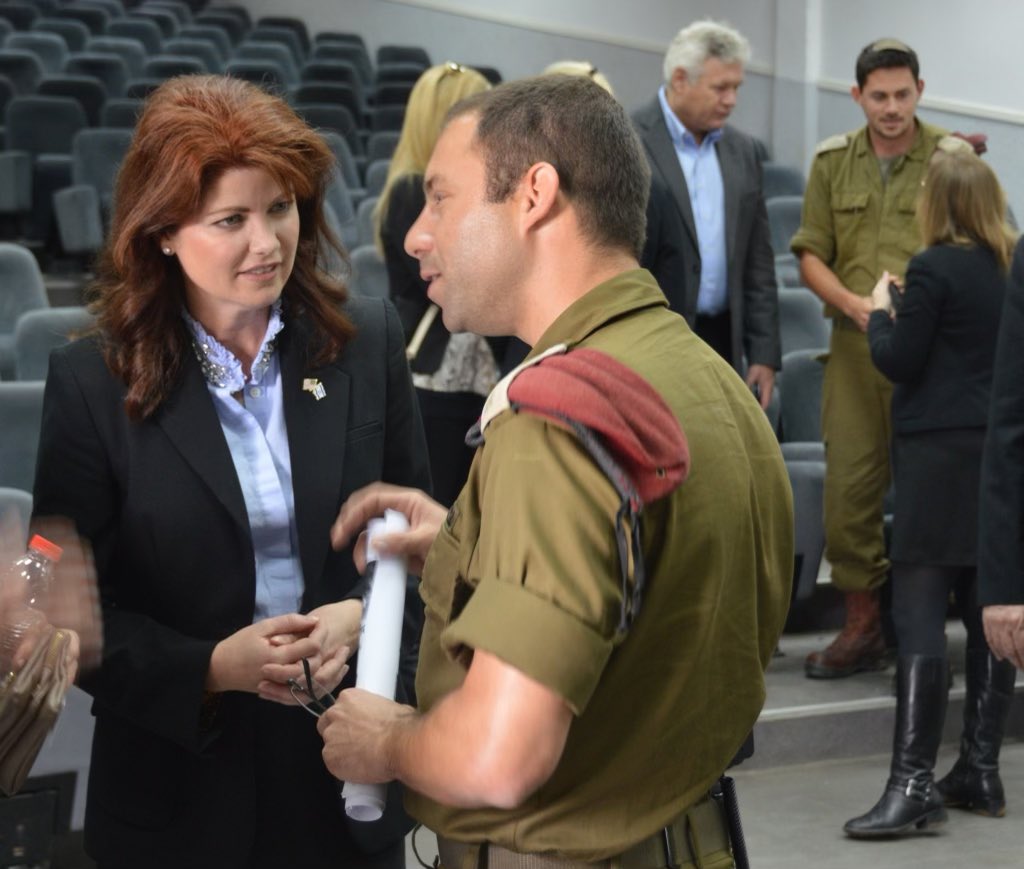 Rebecca Kleefisch tweet media