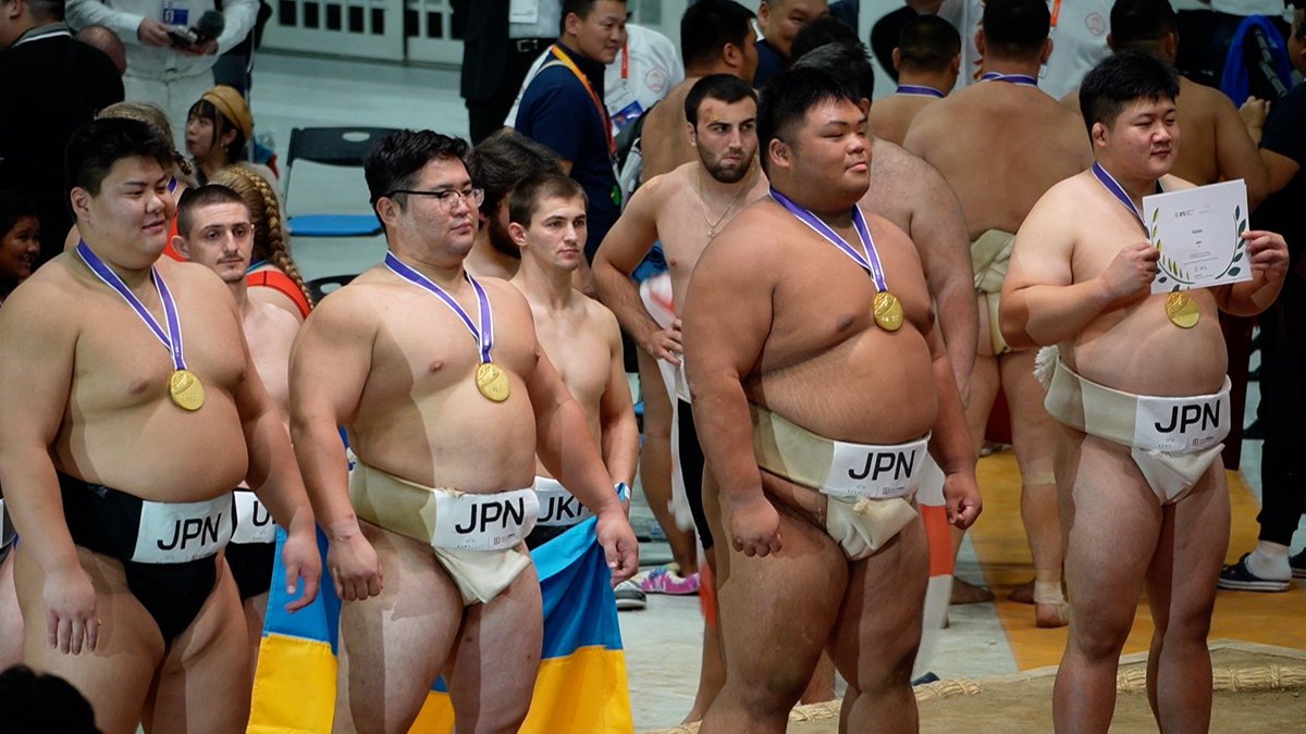 dere_channel's tweet photo. 『2023世界相撲選手権大会』

Men's TEAM(男子団体) 

1st / Gold🥇
Japan🇯🇵(日本)
草野  松園  五島

2nd / Silver🥈
Ukraine🇺🇦(ウクライナ) 

3rd / Bronze🥉
Mongolia 🇲🇳(モンゴル) 

3rd / Bronze🥉
Georgia🇬🇪(ジョージア)

#SumoWorldChampionships
#世界相撲選手権大会 https://t.co/o6NwmhJlOs