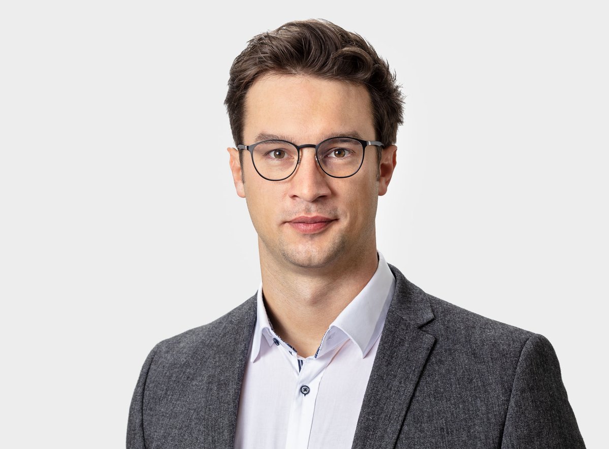 SFB 1288 "Praktiken des Vergleichens" (@sfb_comparing) on Twitter photo 🇬🇧#SFB1288inLondon
Heute beginnt <a href="/FredericKunkel/">FredericKunkel</a> aus #SFB1288-Teilprojekt F04 "Global investieren, lokal vergleichen? Nationalisierung und Internationalisierung von Standards der Immobilienbewertung seit den 1970er Jahren" seine #Archivreise nach #London.
#Vergleichspraktiken 🇬🇧#SFB1288inLondon
Heute beginnt <a href="/FredericKunkel/">FredericKunkel</a> aus #SFB1288-Teilprojekt F04 "Global investieren, lokal vergleichen? Nationalisierung und Internationalisierung von Standards der Immobilienbewertung seit den 1970er Jahren" seine #Archivreise nach #London.
#Vergleichspraktiken