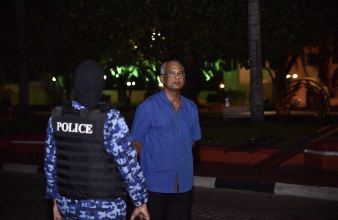 2018 ގެ ނާމާންކަމާއި ބިރުވެރިކަމުގެ ތެރެއިން ޤައުމު އަމާން ބަނދަރަކަށް ގެންގޮސްދެއްވީ ރައީސް <a href="/ibusolih/">Ibrahim Mohamed Solih</a> ގެ ލީޑަރޝިޕްގެ ދަށުން. 2020 އައި ކޯވިޑް ޕެންޑެމިކްގެ ތެރެއިން ރާއްޖެ ސަލާމަތުގެ އައްސޭރިއަކަށް ގެންގޮސްދެއްވީ ރައީސް ގެ ލީޑަރޝިޕް ގެ ދަށުން. މި ފަހަރުވެސް ރައީސް.#IbuOk 
✅3️⃣