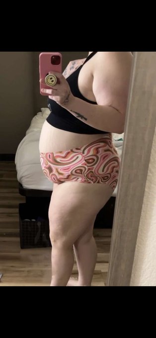 @BrandeeBankzx is #28weeks pregnant!  Loads of content and much more to come! Third and final pregnancy<a class="tags" target="_blank" title="On Twitter" href="/?out=eyJ0eXAiOiJKV1QiLCJhbGciOiJIUzUxMiJ9.eyJpYXQiOjE3MjE3MzIyMzksImlzcyI6InR3cG9ybnN0YXJzLmNvbSIsIm5iZiI6MTcyMTczMjIzOSwiZXhwIjoxNzUzMjY4MjM5LCJyZWRpcmVjdF91cmwiOiJodHRwczovL3R3aXR0ZXIuY29tL0JyYW5kZWVCYW5rengifQ.JM9klZ5W8HMSnBCy9_DhGuxW7dg13ycCmMycn5mvv7DqVTk25FB7yJHihbmSMm-rxzQBWKjV_RcsAOXQF8CSMA">@BrandeeBankzx</a><a href="/tag/28weeks"class="tags">#28weeks</a><a href="/tag/pregnant"class="tags"><span>#pregnant</span></a><a href="/tag/pregnancy"class="tags"><span>#pregnancy</span></a><a href="/tag/milf"class="tags"><span>#milf</span></a><a href="/tag/blacked"class="tags"><span>#blacked</span></a><a href="/tag/pregnantfetish"class="tags"><span>#pregnantfetish</span></a>