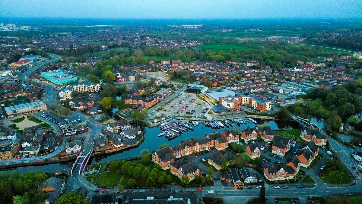 Happy #WorldTourismDay! 🥰

❤️ Today, we want to celebrate our fantastic town, #Northwich! Nestled in the heart of the #Cheshire county, our charming town has so much to offer residents and visitors. 

📸 <a href="/karlbrooksphoto/">Karl Brooks Photography</a>