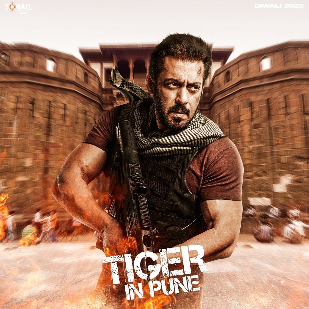 Karnathesaviour's tweet photo. This year will celebrate #Tiger3 like
A festival only in theatre the baap
Of Spys did his work now it's our
Turn #SalmanKhan rules forever 🔥
#TigerKaMessageOutNow https://t.co/9yBomiw2JU