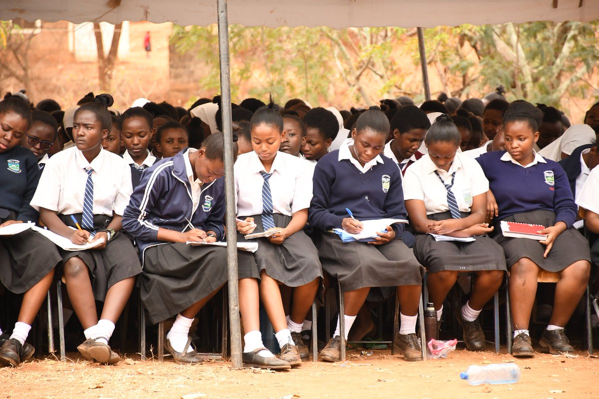 📚✨ Nurturing Tomorrow's Scholars ✨🎓

Our mission is to inspire &amp; guide the bright minds of high school students toward academic excellence. 🌟 From study strategies to goal-setting, we're dedicated to helping them reach their full potential. 📖 📚 #HighSchoolMentorship