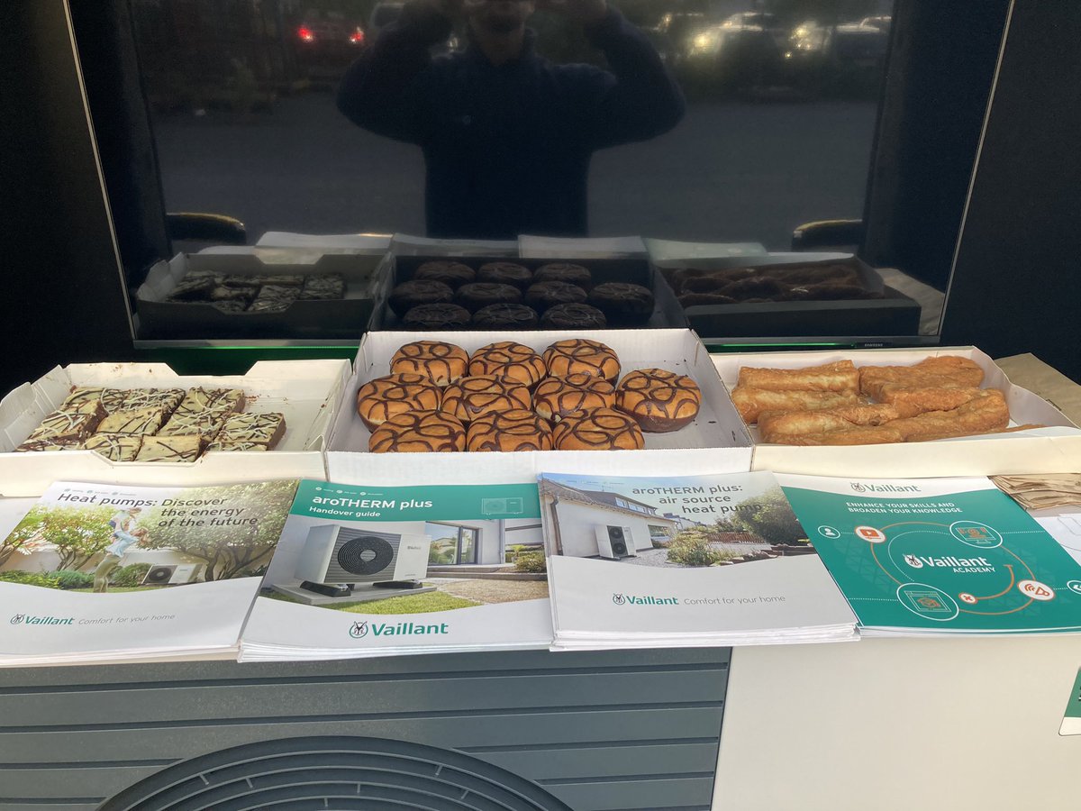 Here at <a href="/Williams_Co/">Williams Trade Supplies</a> Manchester (M24 1RU) this morning with the brand new <a href="/vaillantuk/">Vaillant UK</a> show van 🐰

Drop by to find out more about our brand new remastered flagship boiler the EcoTEC Plus &amp; our award winning air source heat pump the AroTHERM Plus 💚