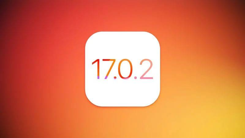 أصبح تحديث iOS 17.0.2 متاح لجميع أجهزة أيفون وليس فقط سلسلة iPhone 15  مع حل مشكلة نقل البيانات مباشرة إلى هواتف الأيفون.