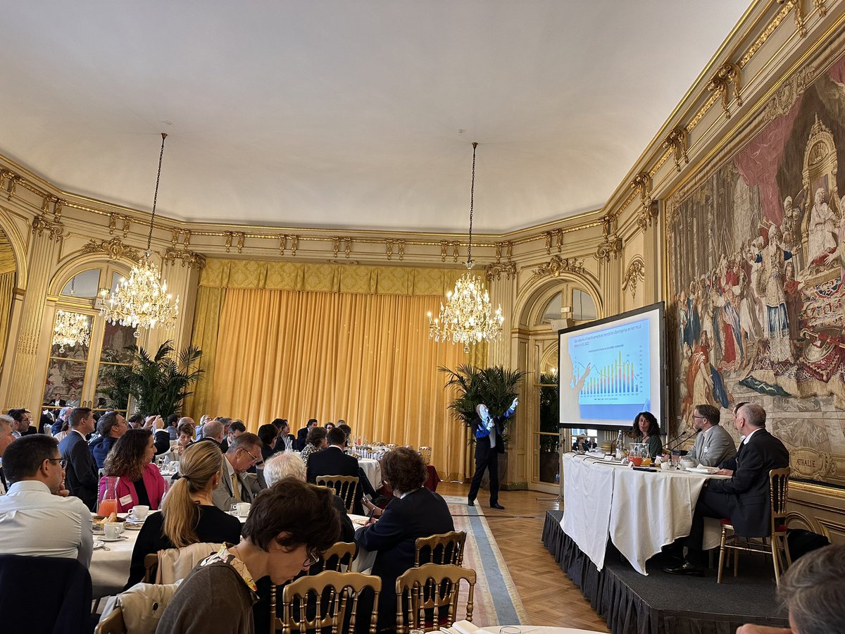 ✏️ Petit déjeuner de <a href="/adi_france/">ADI France</a> au Cercle de l'union : Les conséquences pour l'immobilier d'entreprise de la crise économique et de l'inflation
"L'inflation headline semble passée...l'investissement immobilier semblerait être au point mort jusqu'à 2024 à minima"
