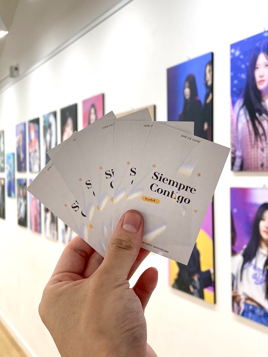shy_bday_event's tweet photo. 𝐬𝐢𝐞𝐦𝐩𝐫𝐞 𝐜𝐨𝐧𝐭𝐢𝐠𝐨.

➖
LUCKY TIME 안내

잠시 후 16시 30분 부터
럭키드로우 5개 구매 시 1개 더 드리는
이벤트를 진행합니다!

아직 선착특전도 남아 있으니
많은 방문 부탁드립니다~ https://t.co/S4A4QYX1nc