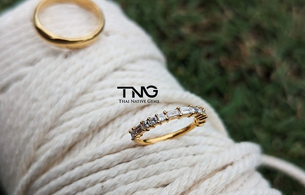 gems_bangkok's tweet image. Thanks, Ploy &amp;amp; Adam for coming back to custom make the wedding bands.

Her ring is set with "half-eternity" 0.51-carat baguette &amp;amp; princess cut wedding set in 14K yellow gold.

His ring is a simple wedding band set in 14K yellow gold.

#matchingband #weddingrings #weddingbands