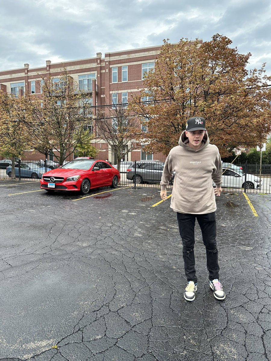 marshy_poo's tweet image. 📍Windy City 🌆