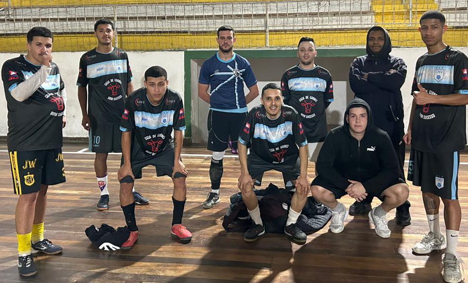 toquemevoi's tweet photo. TIRAMOS A INVENCIBILIDADE DOS CARAS! 🤟🏾

TOQUE 9x4 cerquinha FC

@diaaasg, @texeiira_02, @rdomingues__, @DududuCaminhao, @_GuAndradee @_P10_monteiro. https://t.co/ndjsPn7bFS